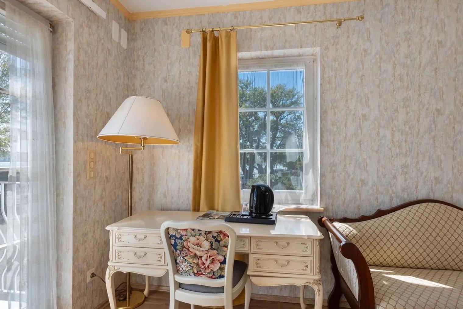 See-Hotel Seeschau - Direkt Am Bodenseeufer Reichenau Luaran gambar