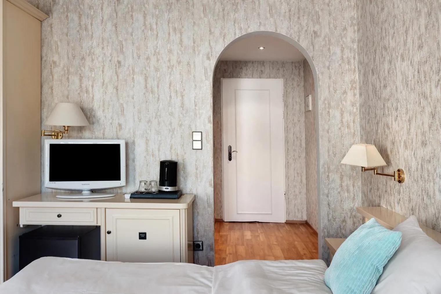 See-Hotel Seeschau - Direkt Am Bodenseeufer Reichenau Luaran gambar