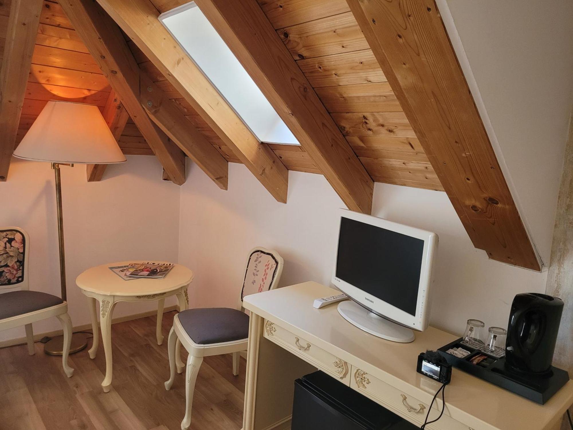 See-Hotel Seeschau - Direkt Am Bodenseeufer Reichenau Luaran gambar